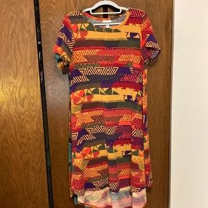 2 LulaRoe Carlys S